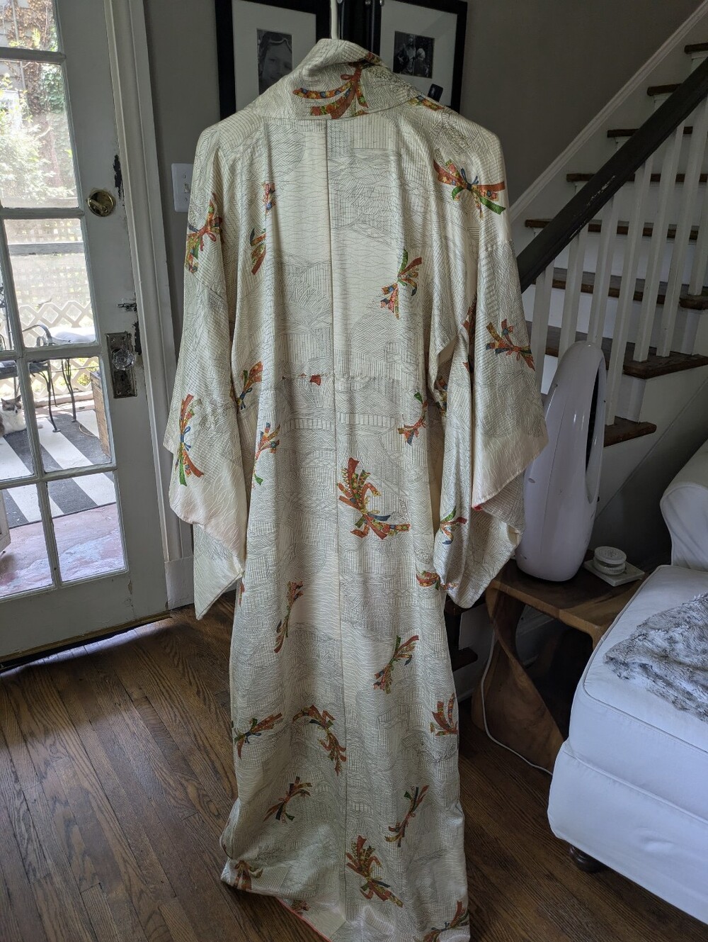 Authentic Silk Kimono - Picture 3 of 6